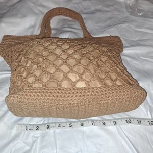 NIB - 10 inch handmade straw woven beach bag purse
